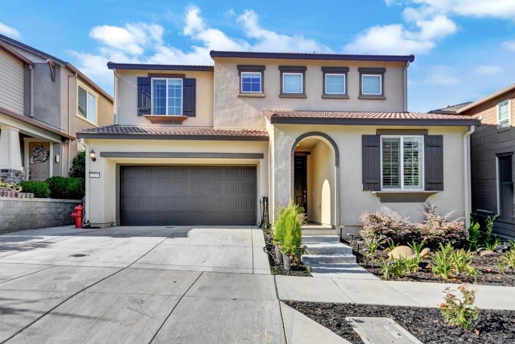 5 bedroom house for sale at 1225 Michael Bo Ln Gilroy 95020 - $1,499,900