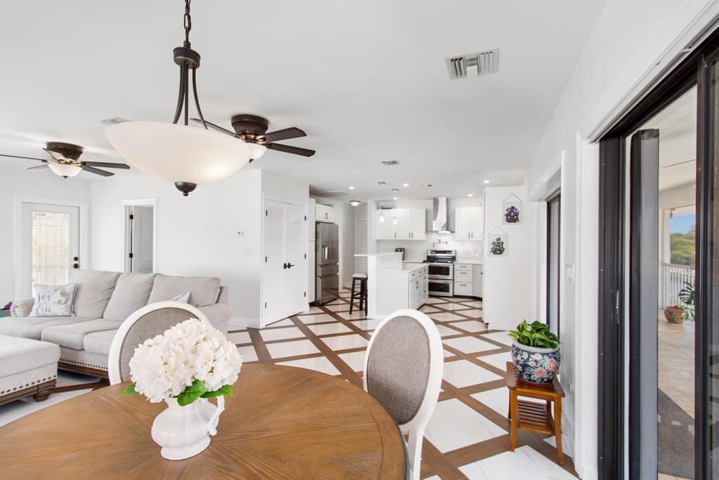 3 bedroom house for sale at 30830 Palm Dr Big Pine Key - $1,385,000