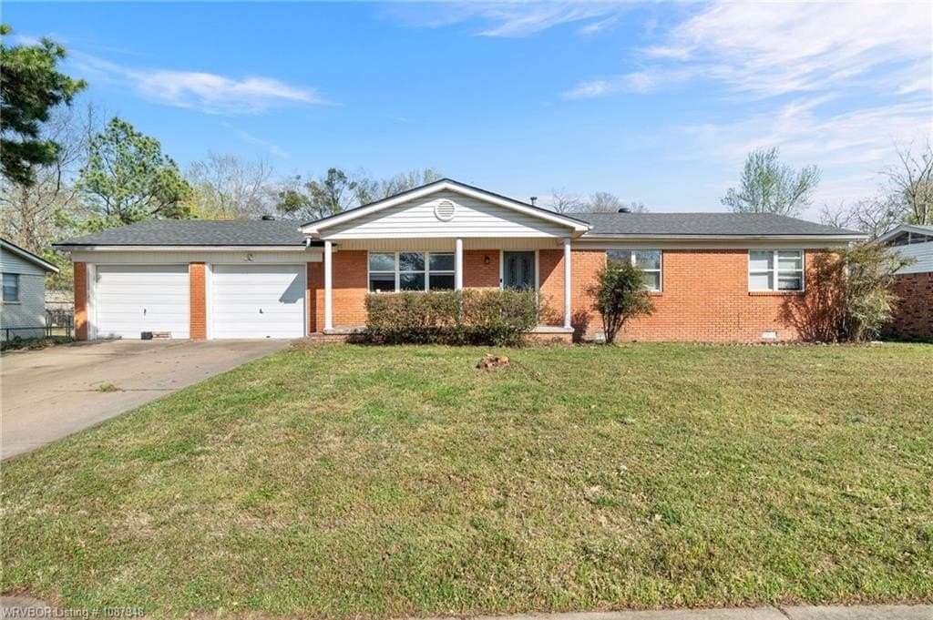 3 bedroom house for sale at 8005 Holly Ave Fort Smith 72908 - $207,500