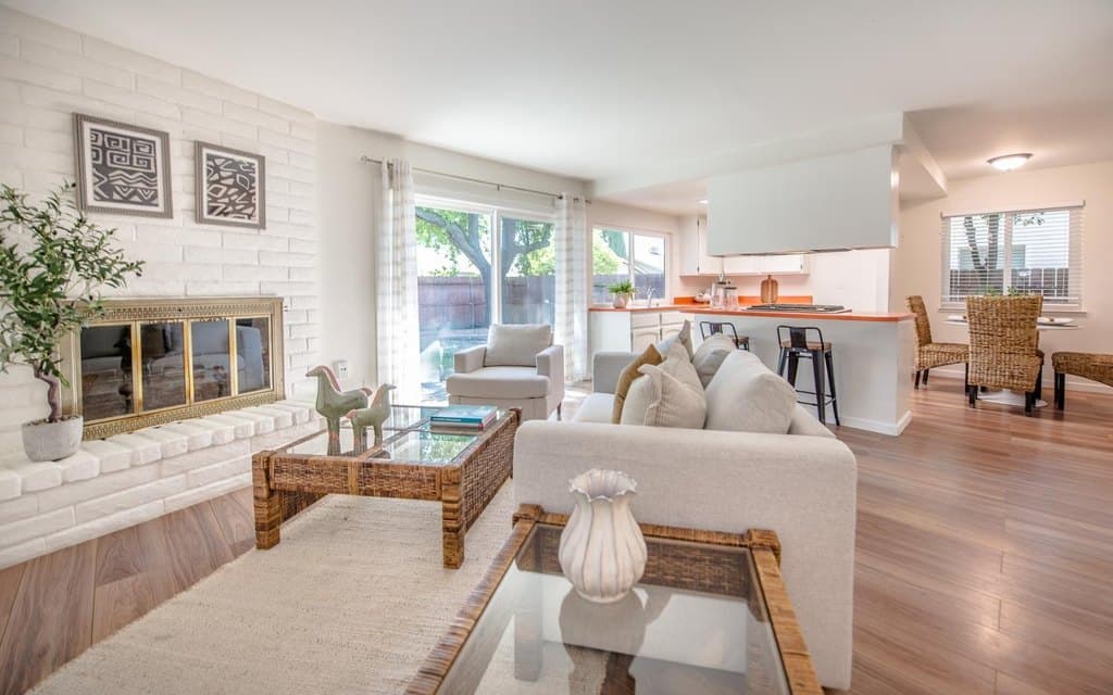 4 bedroom house for sale at 109 W Miramonte Dr Woodland 95695 - $549,900