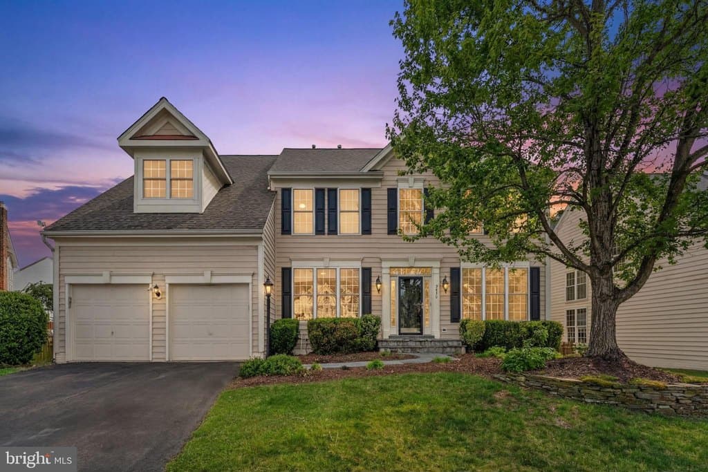 5 bedroom house for sale at 9430 Worthington Dr Bristow - $899,990