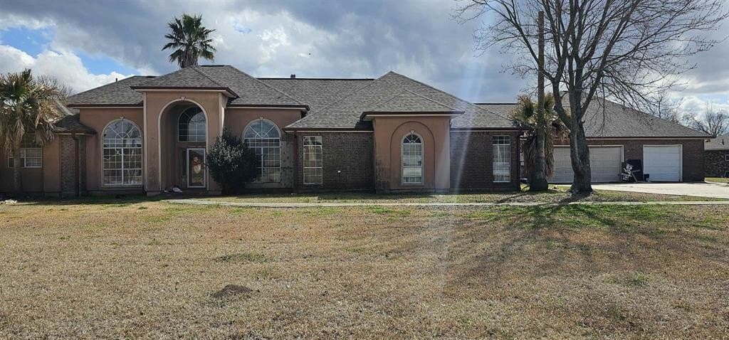 5 bedroom house for sale at 166 Ideal St Belle Rose - $258,000