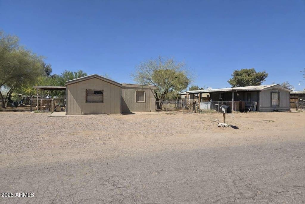 3 bedroom mobile home for sale at 5744 N Quiet Ln Casa Grande 85122 - $109,900