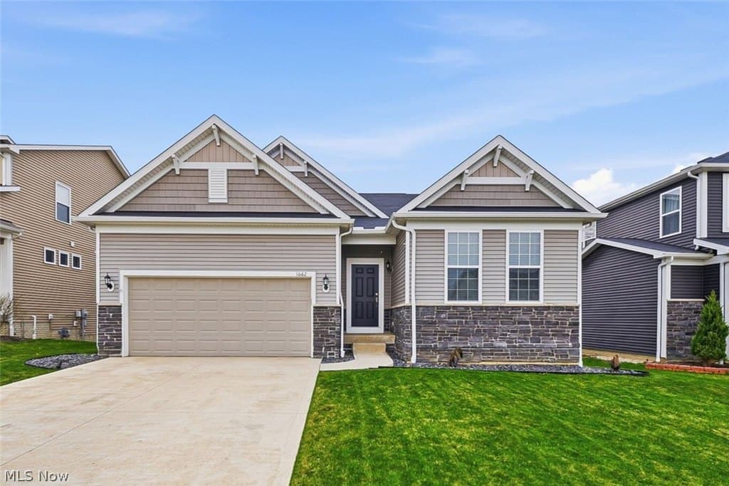 3 bedroom house for sale at 1662 Cobham Ln Wadsworth 44281 - $475,000