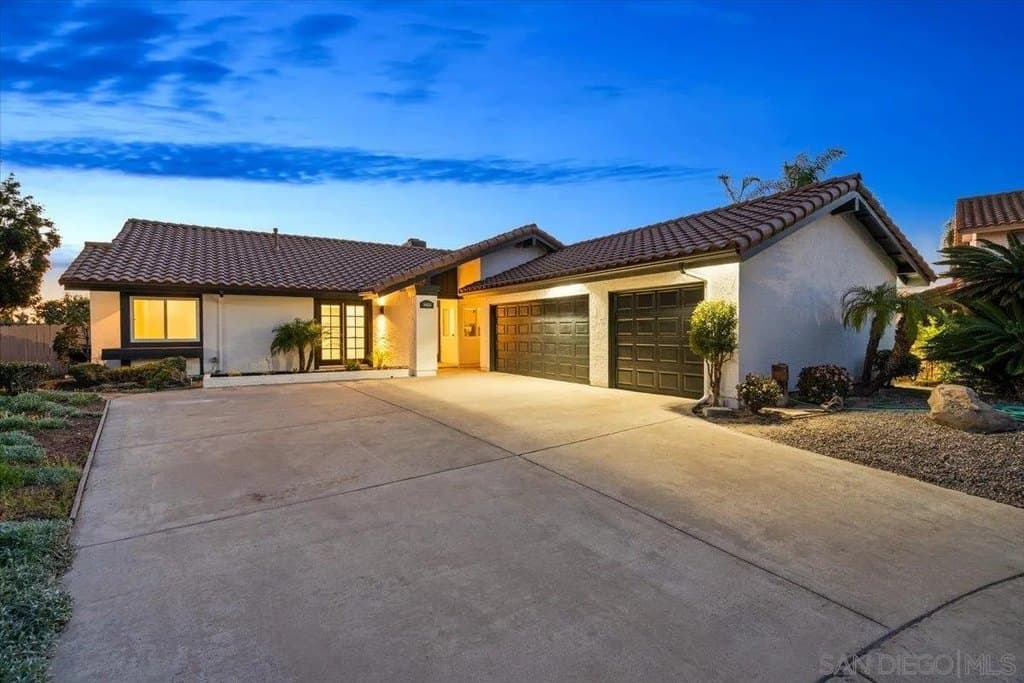 4 bedroom house for sale at 5404 Mirar Ct Bonita - $1,349,000