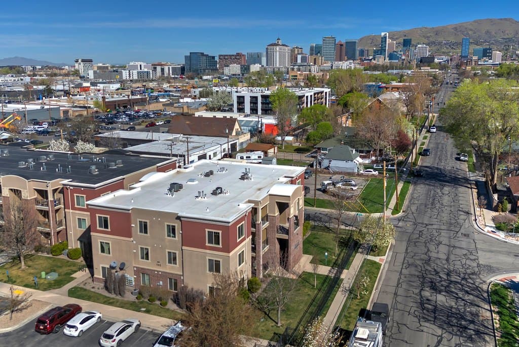 2 bedroom condo for sale at 190 E Belmont Ave Apt 6 Salt Lake City - $375,000