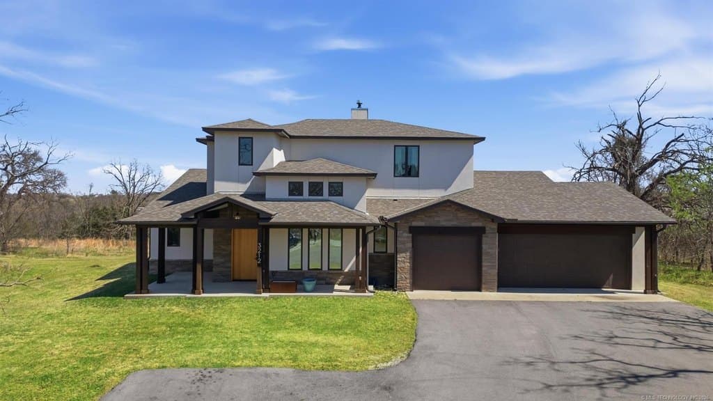 3 bedroom house for sale at 3212 Echo Rd Sapulpa 74066 - $749,000