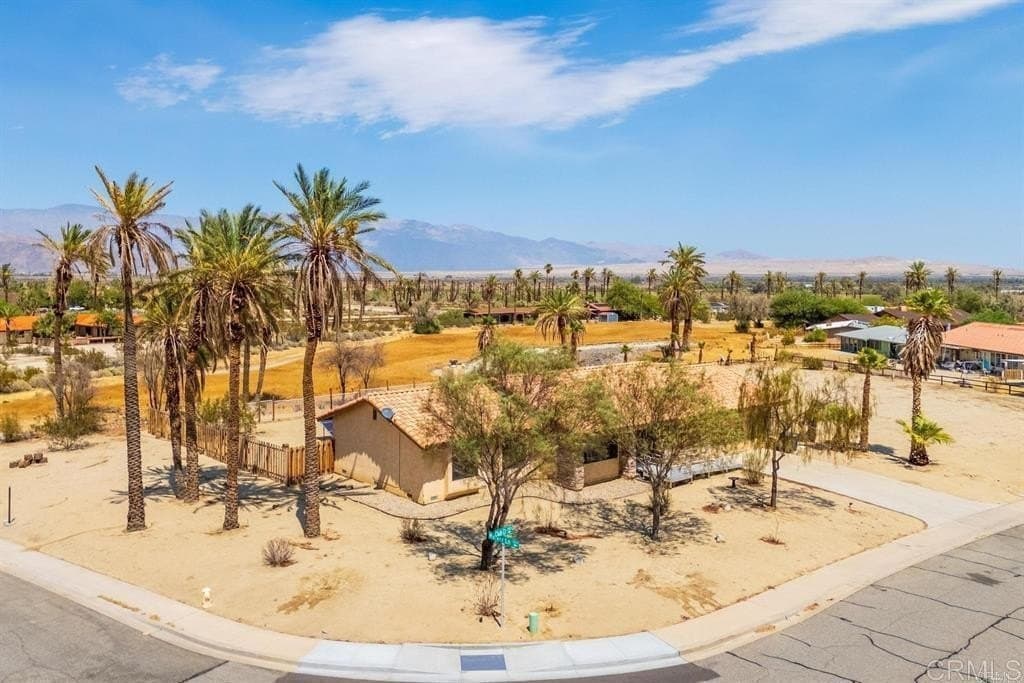 3 bedroom house for sale at 3135 Club Circle East Borrego Springs - $385,000