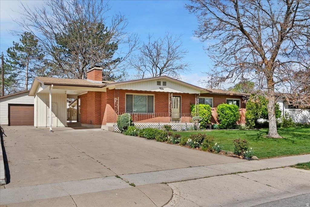 5 bedroom house for sale at 1183 Mala Dr Layton 84041 - $450,000