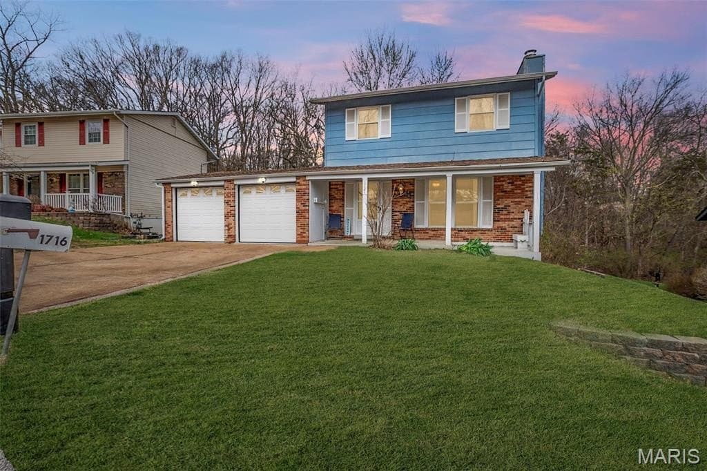 3 bedroom house for sale at 1721 Burgess Way Barnhart - $230,000