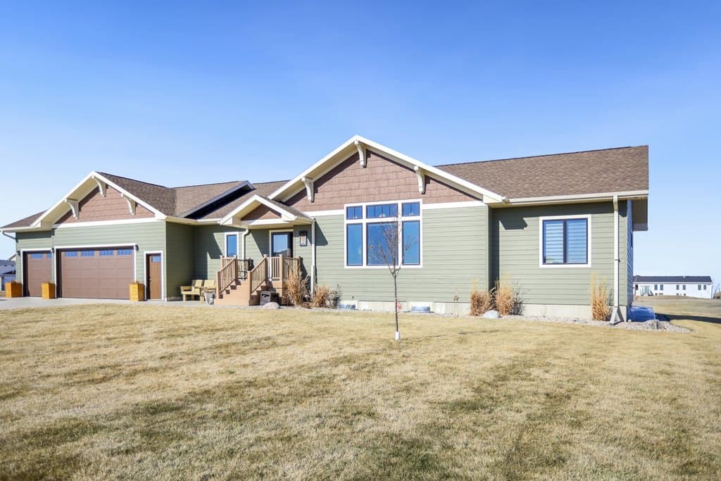 5 bedroom house for sale at 822 S Dunlin St Aberdeen - $637,000