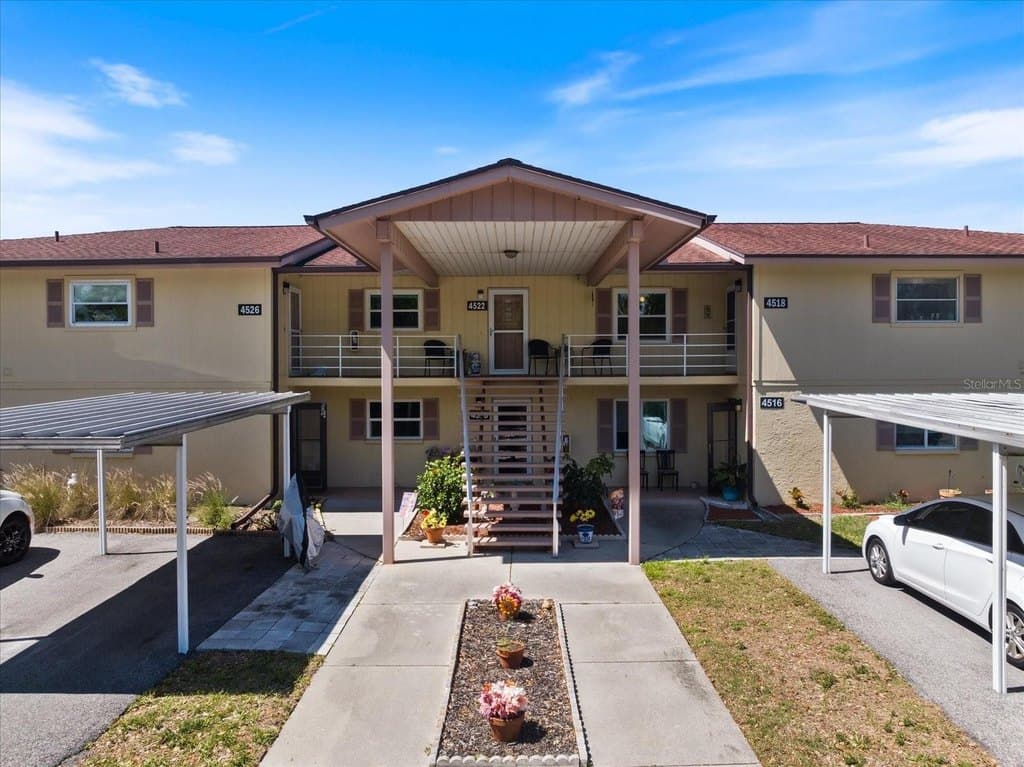 2 bedroom condo for sale at 4522 Narraganset Trl Unit 84 Bee Ridge - $199,000