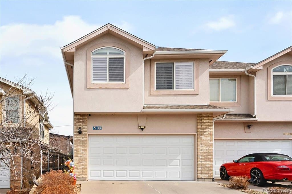 3 bedroom house for sale at 5308 Stuart St Berkley - $840,000