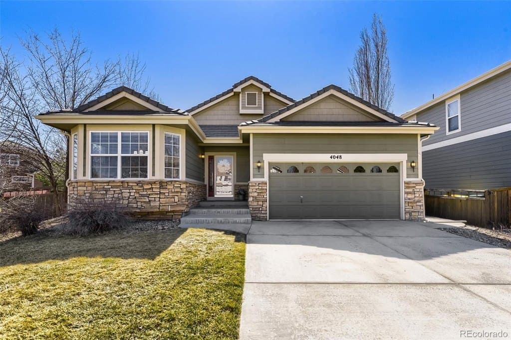 5 bedroom house for sale at 4048 Blacktail Ct Castle Rock 80109 - $660,000