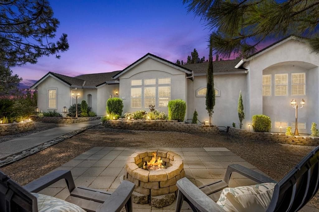 4 bedroom house for sale at 1722 Deadwood Ct Auburn Lake Trails - $745,000