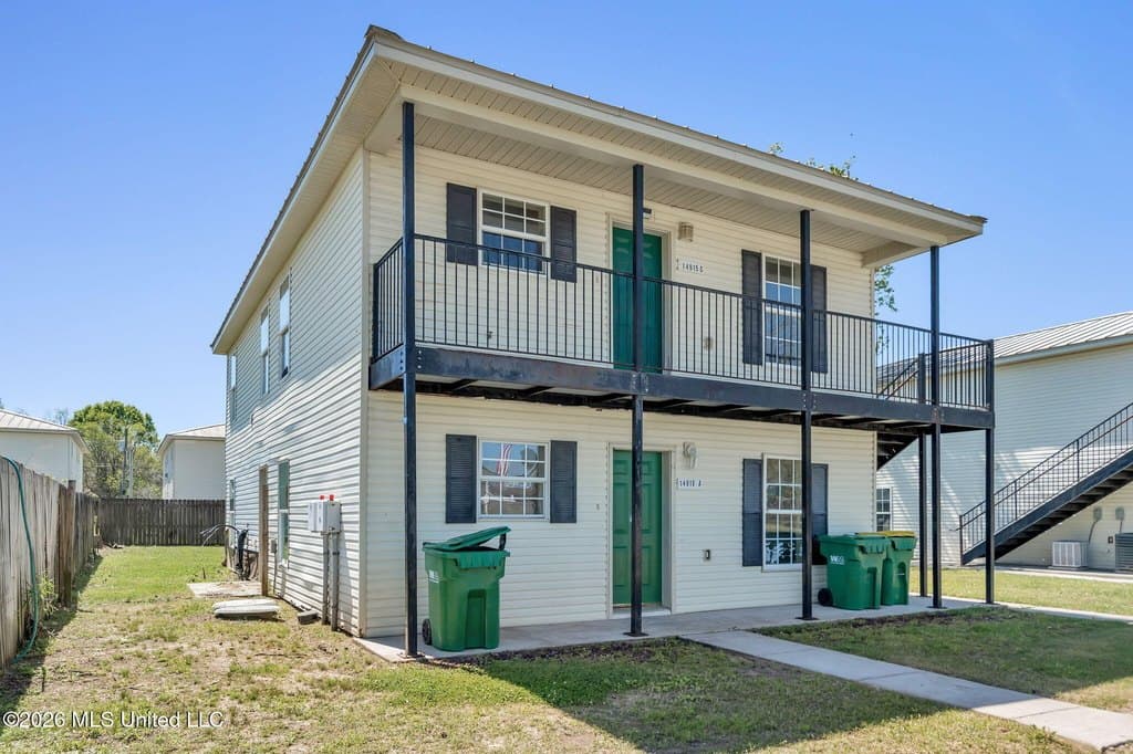 6 bedroom multi-family for sale at 9608 Theriot Ave Latimer 39565 - $260,000