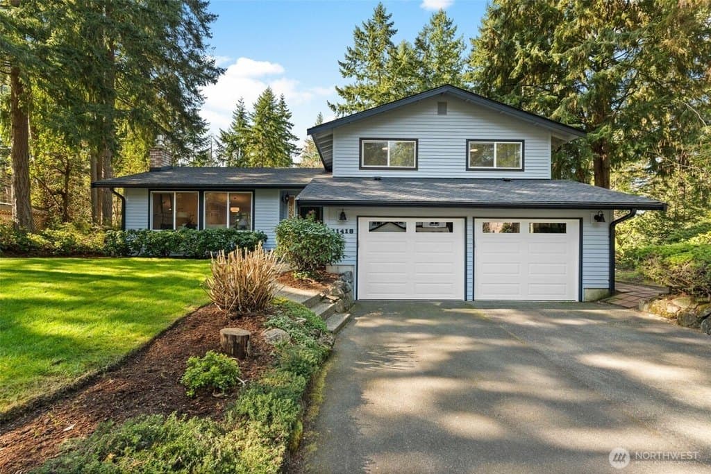 3 bedroom house for sale at 11418 40th Avenue Ct NW Canterwood - $775,000