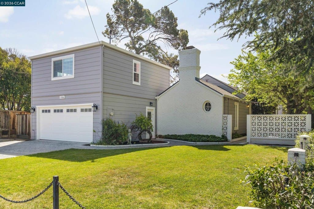 4 bedroom house for sale at 3366 Euclid Ave Concord - $975,000