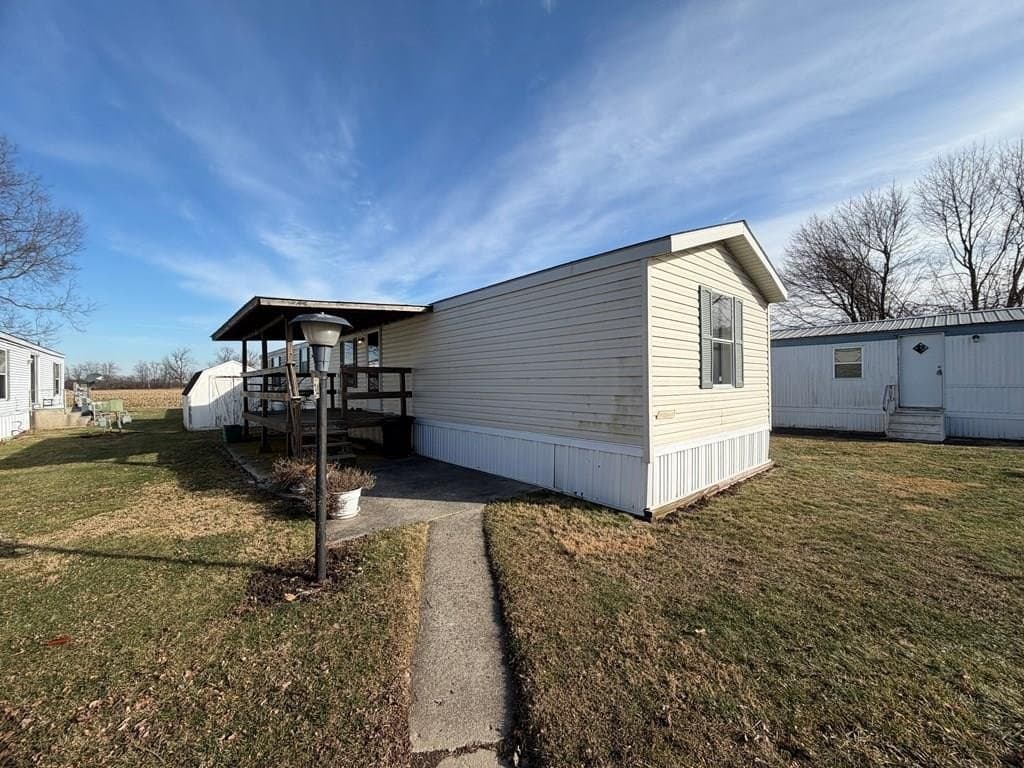 3 bedroom mobile home for sale at 3899 Marion Williamsport Rd E Caledonia - $20,000