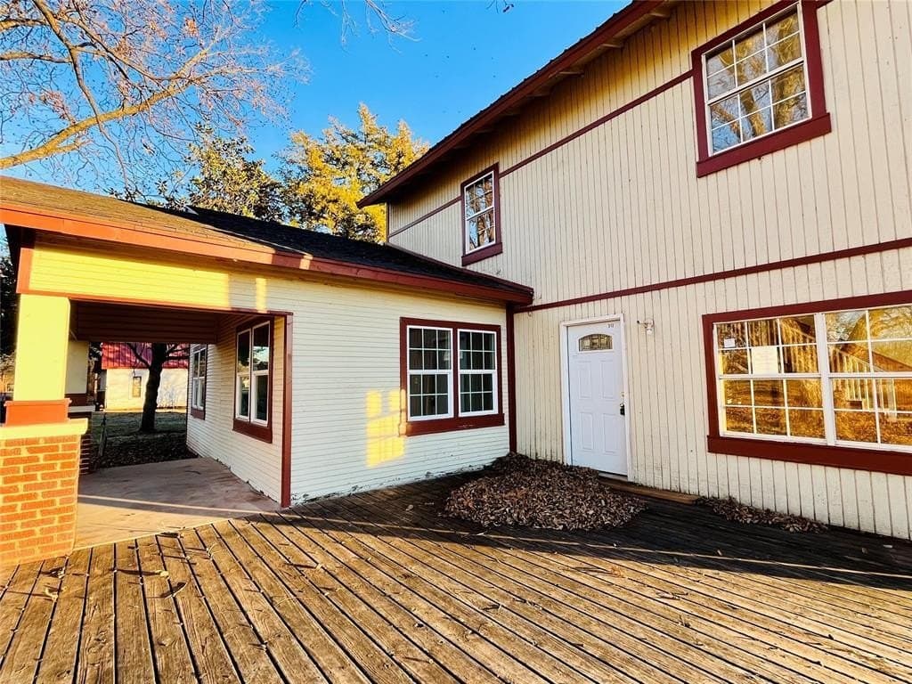 5 bedroom house for sale at 312 W C St Alex - $119,000