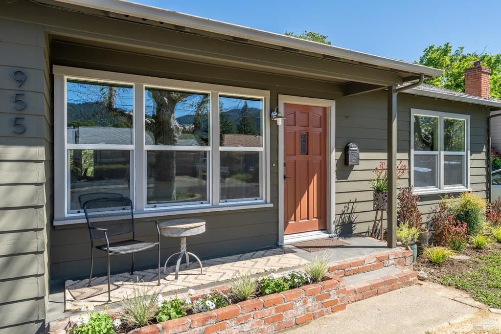 3 bedroom house for sale at 955 N Pine St Ukiah 95482 - $525,000