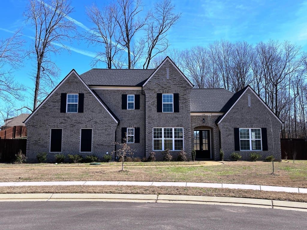 5 bedroom house for sale at 128 Loch Haven Cv S Atoka - $456,000