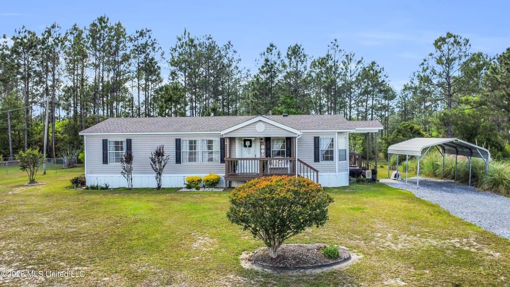 3 bedroom mobile home for sale at 14201 Briarwood Dr Latimer 39565 - $159,900