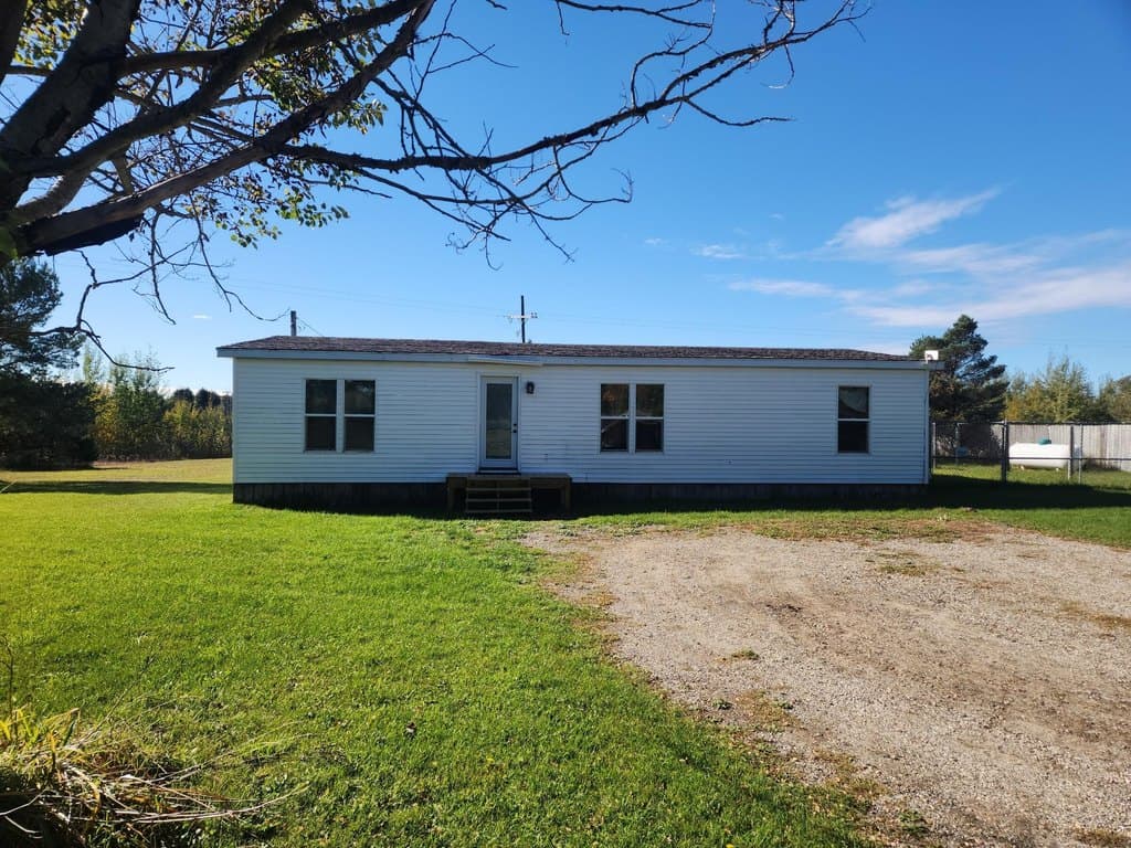 3 bedroom mobile home for sale at 5960 S 25 Rd Boon - $149,900