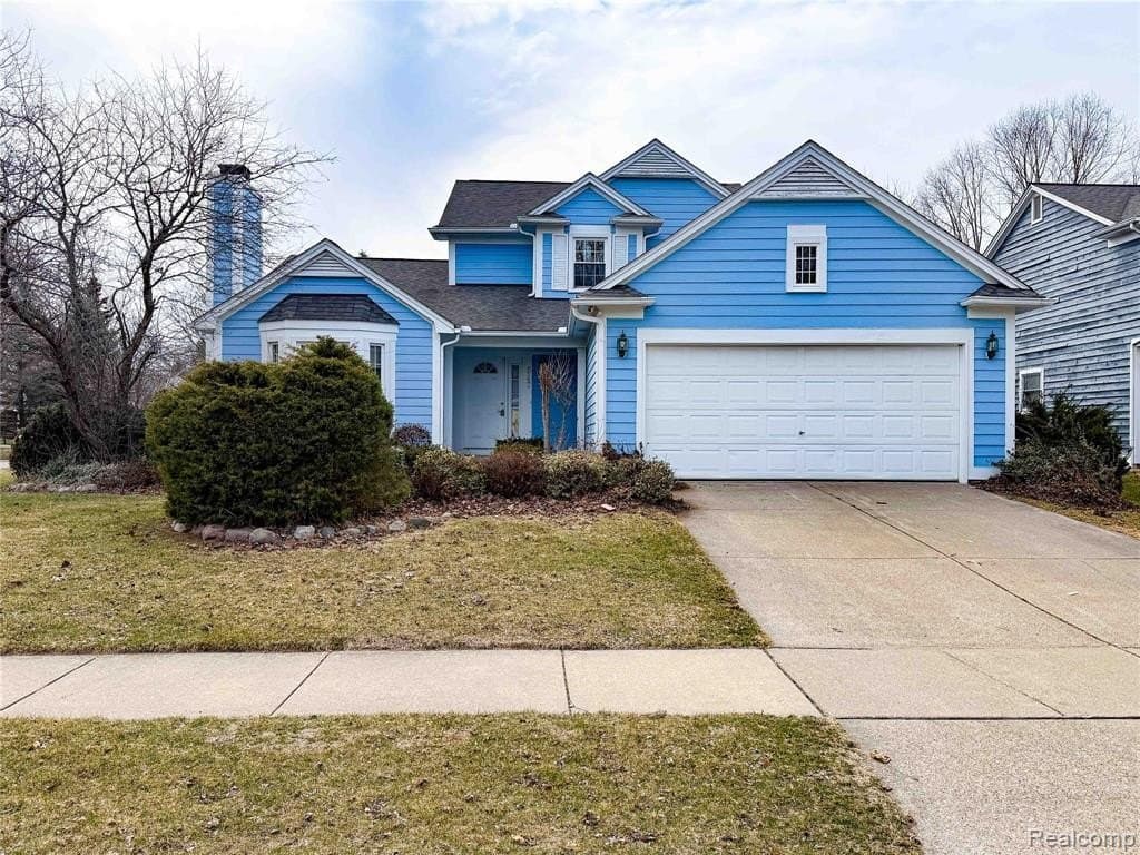 3 bedroom house for sale at 942 Linden Way Auburn Hills - $409,999