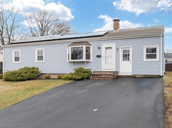 3 bedroom house for sale at 97 Marjorie Rd Stoughton 02072 - $529,900