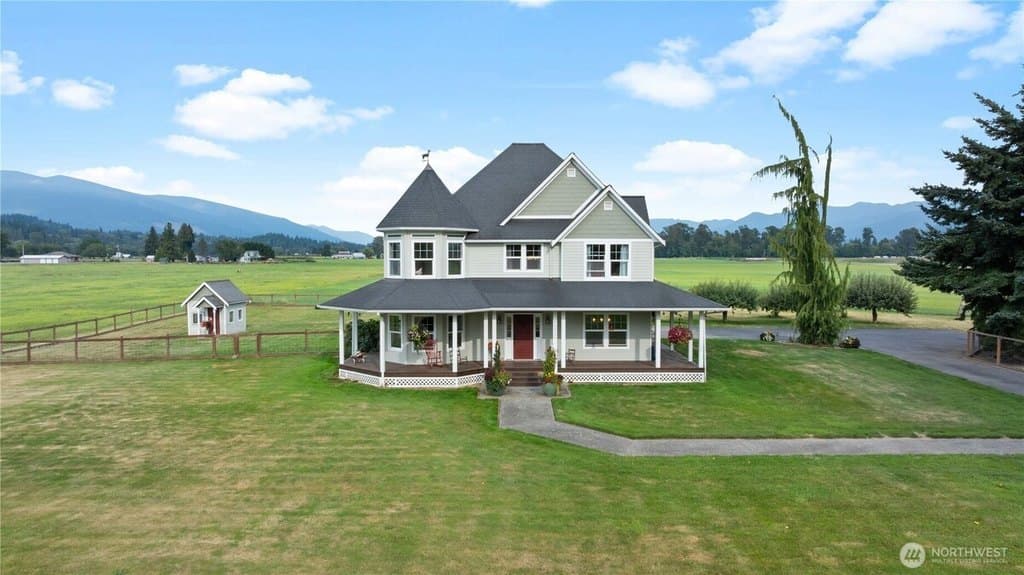 3 bedroom house for sale at 9177 Collins Rd Sedro Woolley 98284 - $985,000