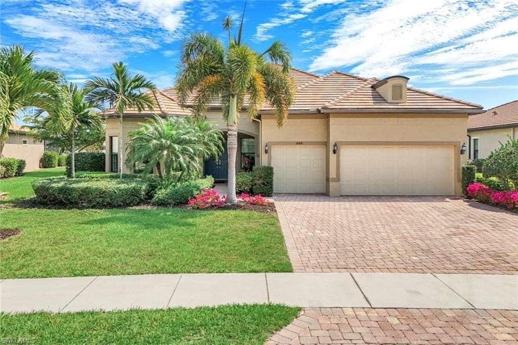 3 bedroom house for sale at 14441 Pine Hollow Dr Lot 177 Estero 33928 - $1,050,000