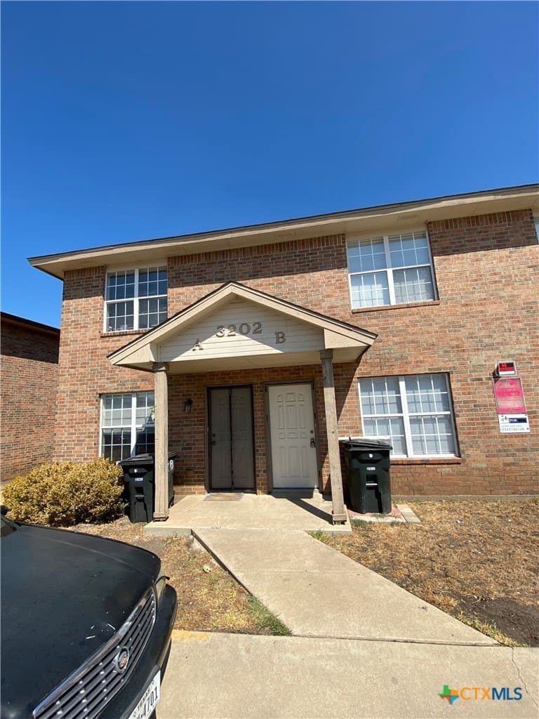 12 bedroom apartment for sale at 3202 Hereford Ln Unit A-D Killeen - $360,000