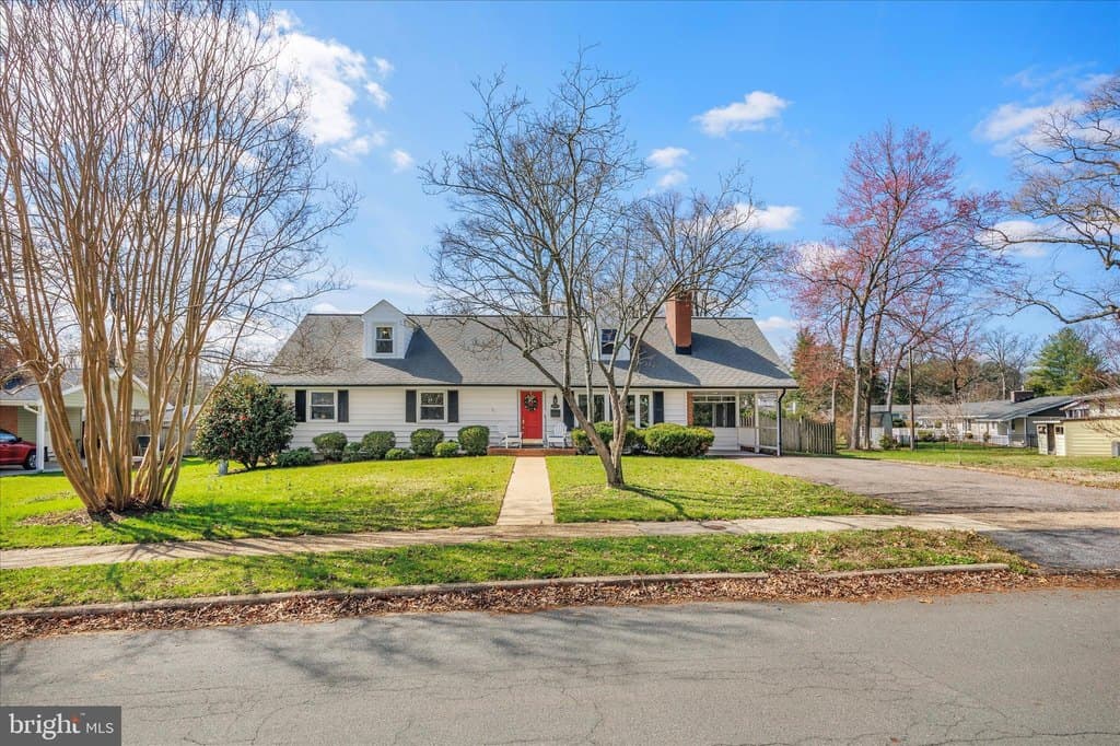 5 bedroom house for sale at 811 Teakwood Dr Severna Park 21146 - $685,000