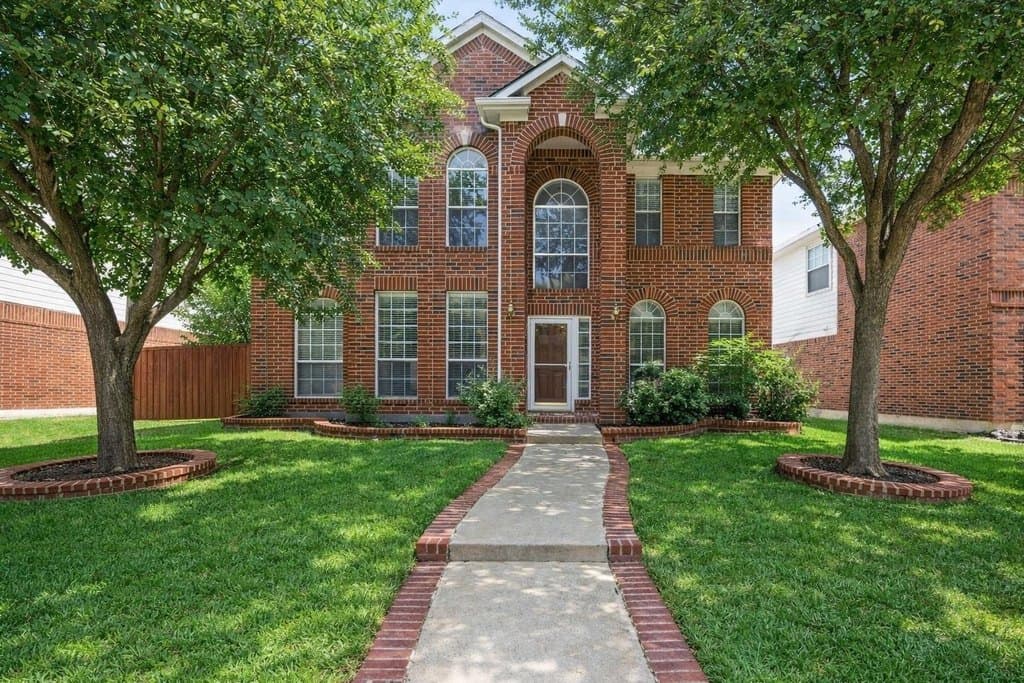 4 bedroom house for sale at 433 Spring Air Dr Allen 75002 - $549,000