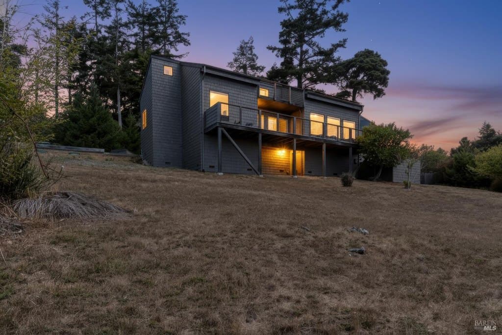 2 bedroom house for sale at 35926 Seaward Reach Sea Ranch - $1,575,000