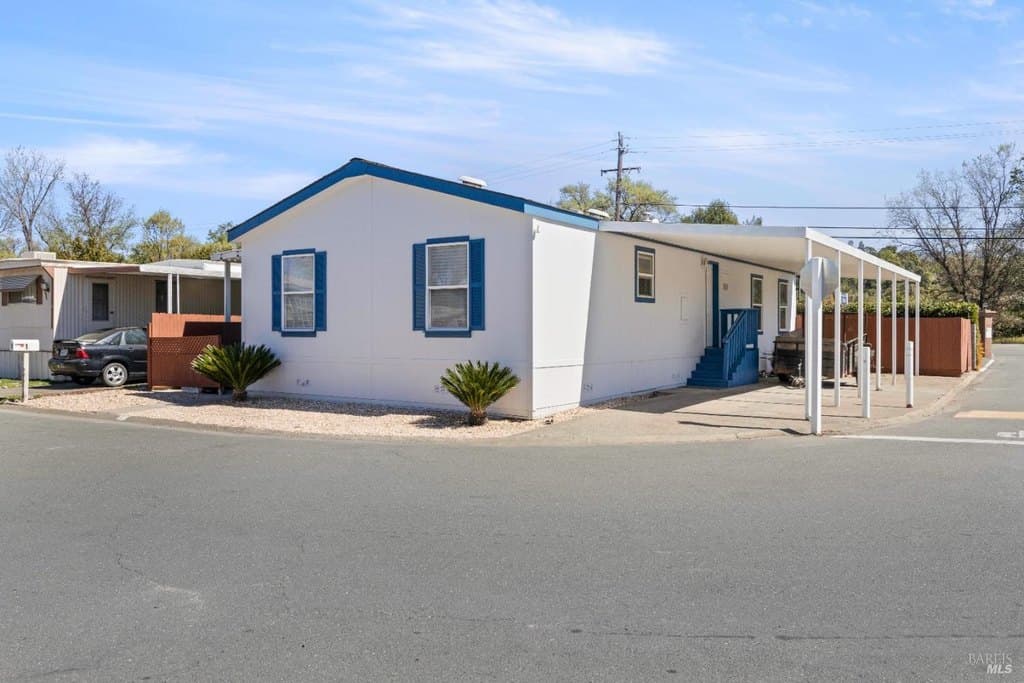 3 bedroom mobile home for sale at 3900 N State St Spc 1 Ukiah 95482 - $174,999