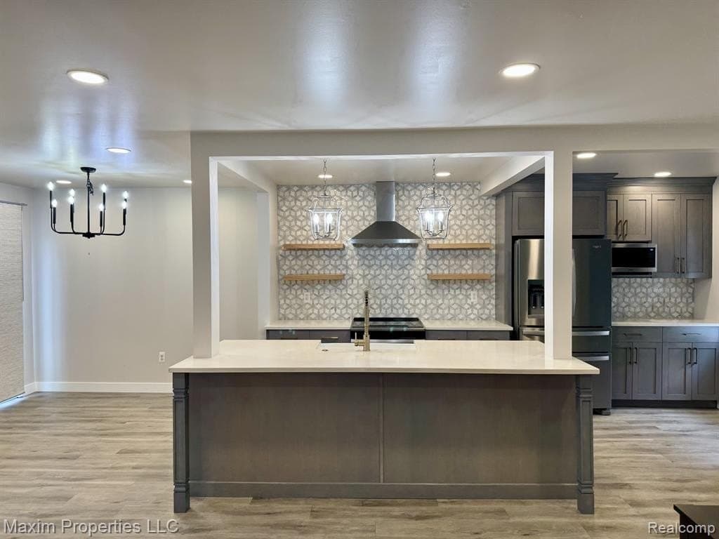 2 bedroom townhouse for sale at 164 Stratford Ln Rochester Hills 48309 - $314,900