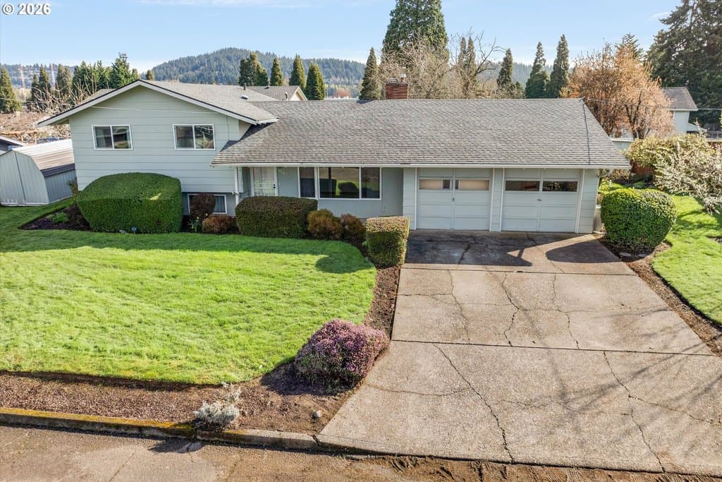 5 bedroom house for sale at 15074 SE Orchid Ave Milwaukie 97267 - $589,000