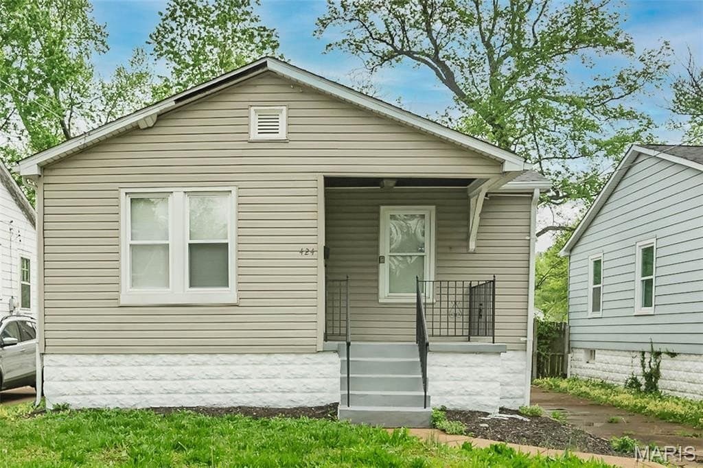 2 bedroom house for sale at 424 Georgia Ave Ferguson 63135 - $89,200