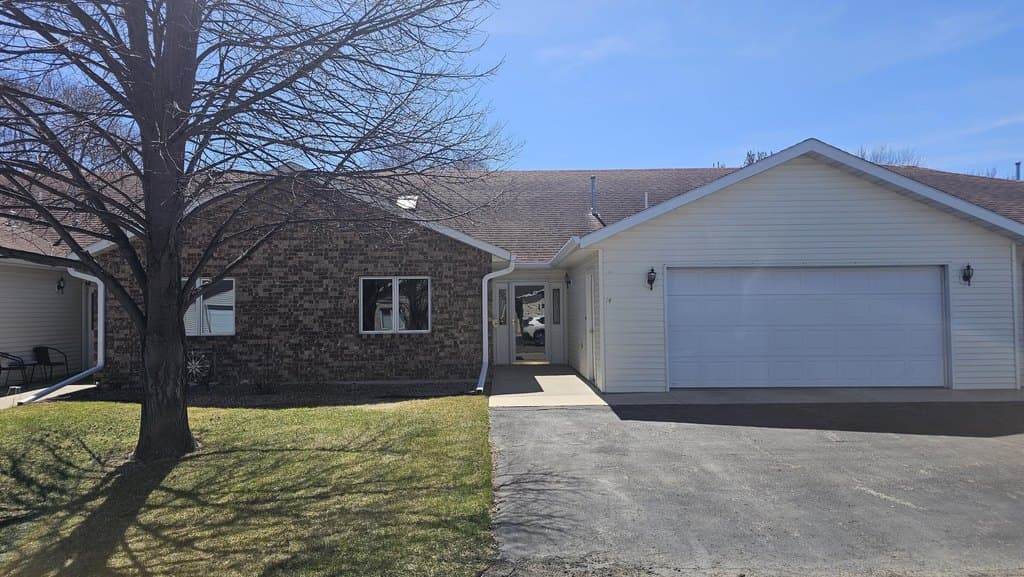 2 bedroom condo for sale at 509 N Weber St Unit 14 Aberdeen - $310,000