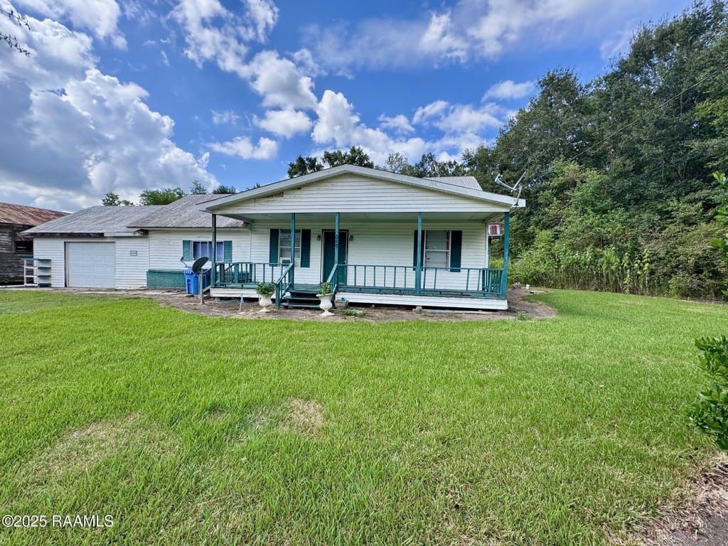 2 bedroom house for sale at 959 Chitimacha Trl Baldwin - $138,000