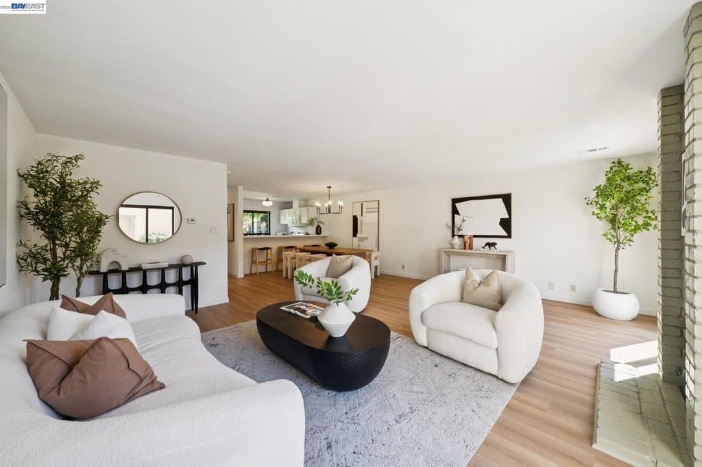 3 bedroom townhouse for sale at 3343 Solomon Ln Alameda - $797,000