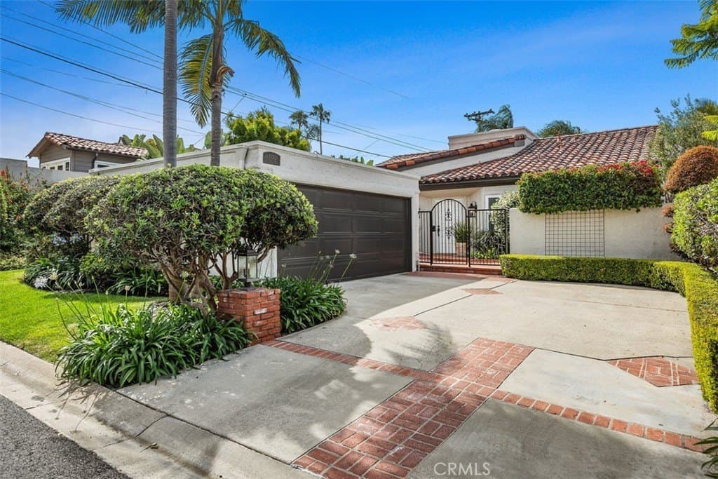 2 bedroom house for sale at 24242 Porto Verde Dana Point 92629 - $2,600,000