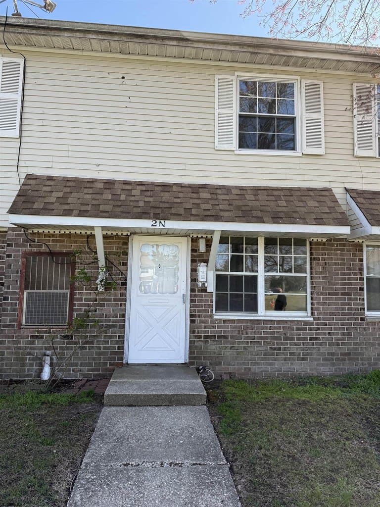 2 bedroom townhouse for sale at 720 S New Rd Apt 2N Absecon - $149,900