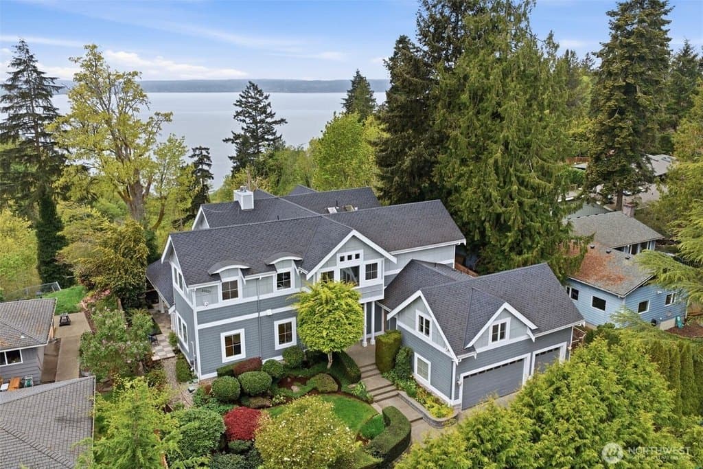 4 bedroom house for sale at 20201 Marine View Dr SW Normandy Park 98166 - $2,850,000