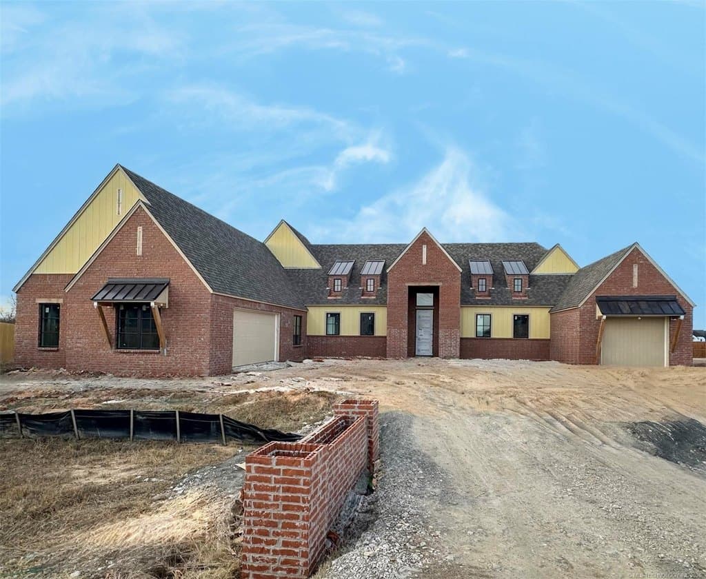 4 bedroom house for sale at 17416 S 51st East Ave Bixby 74008 - $589,900