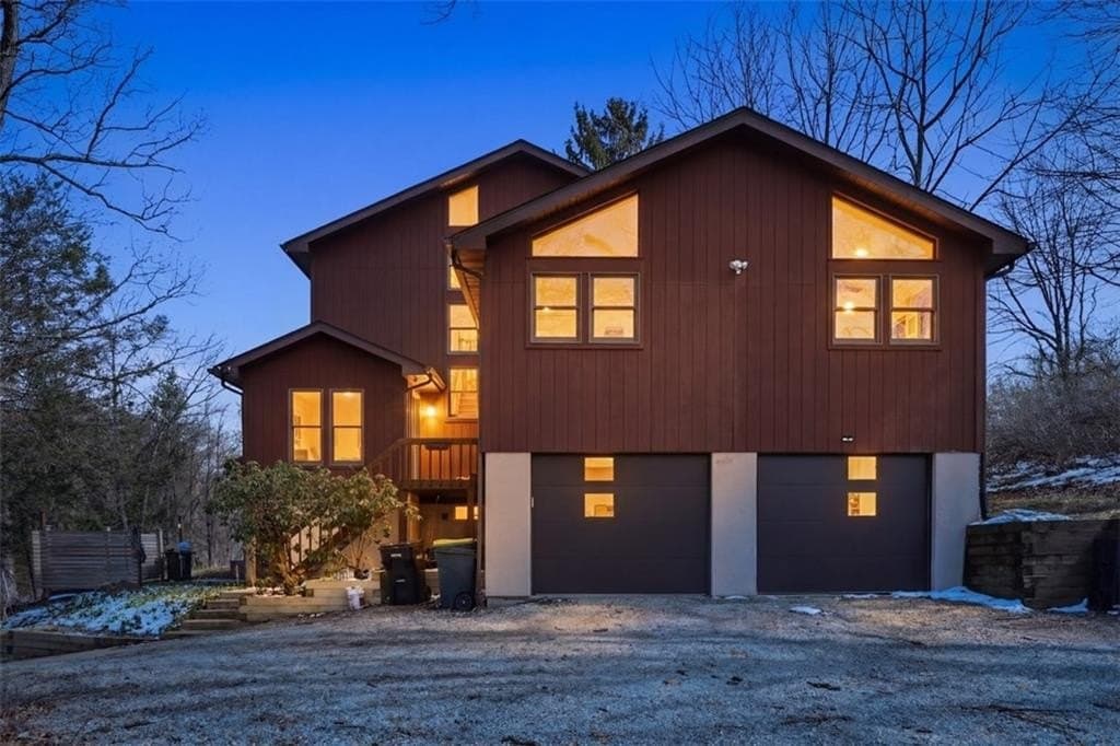 4 bedroom house for sale at 700 Woodland Rd Bradford Woods - $648,200