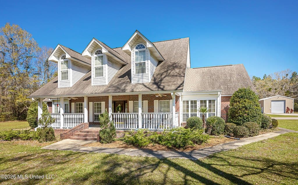 3 bedroom house for sale at 7201 Bentwood Dr Big Point - $699,000