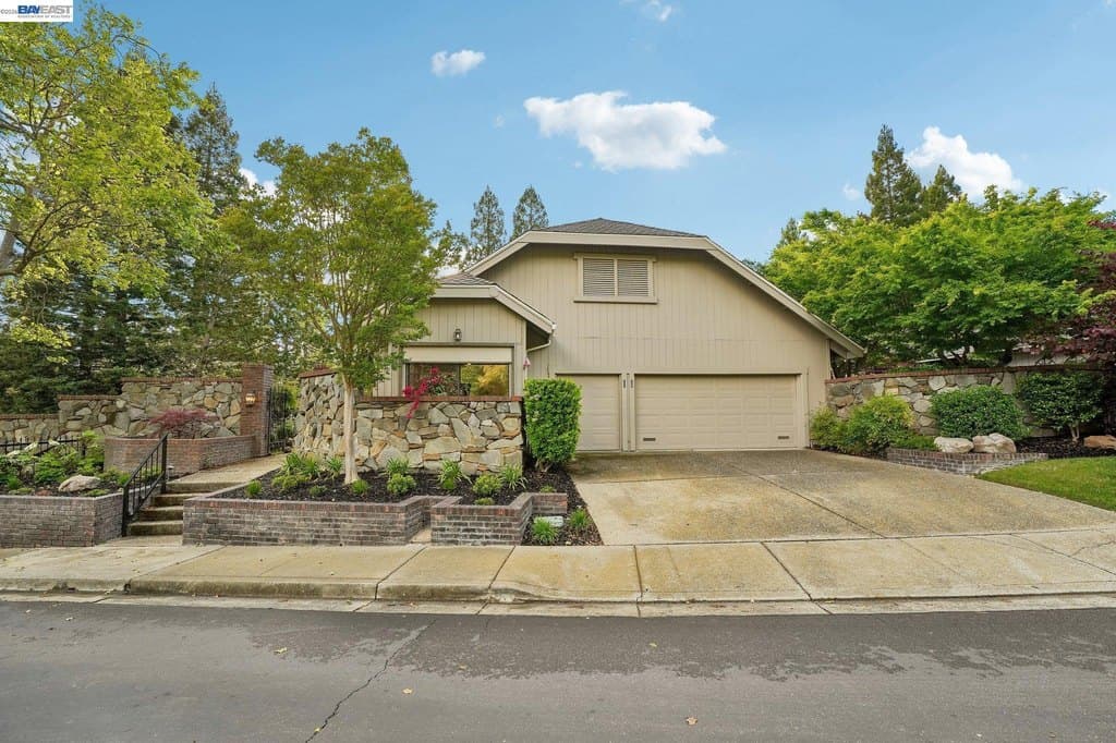 3 bedroom house for sale at 11 Tennis Club Dr Danville 94506 - $1,650,000